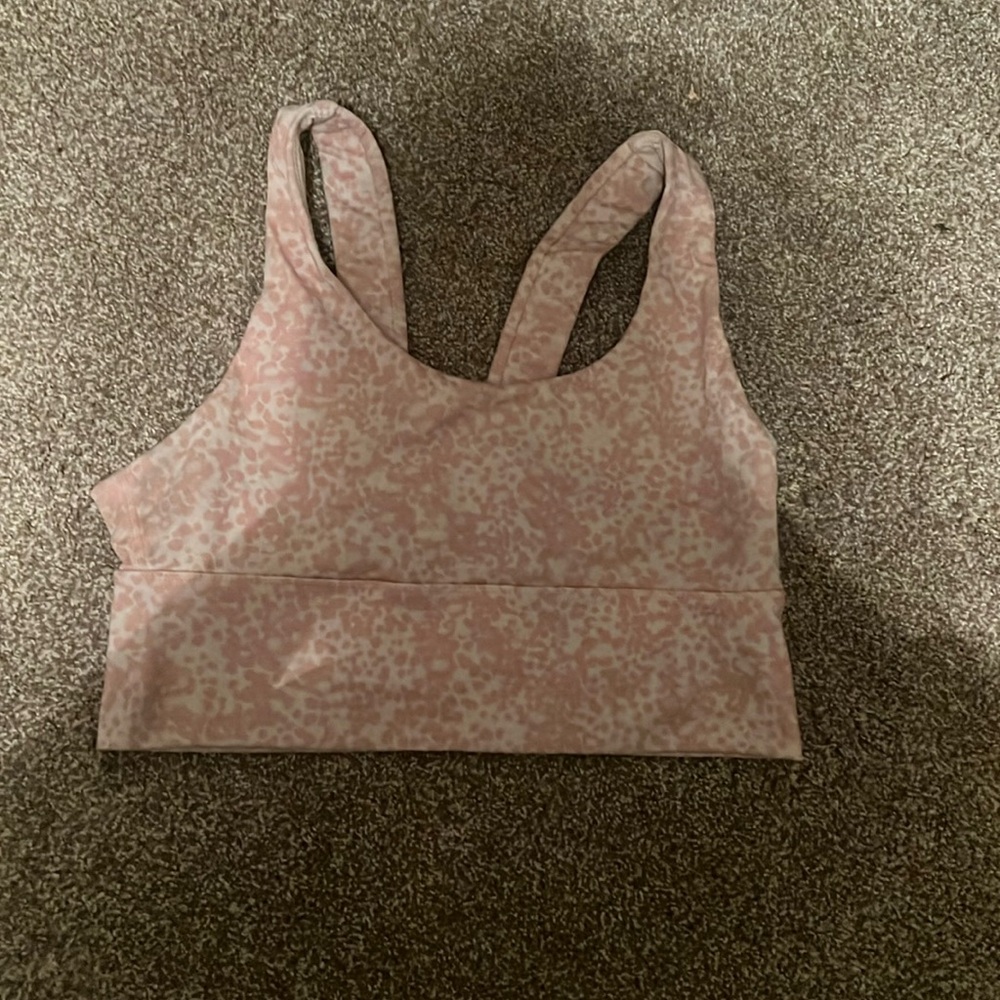 Pink spotted sports bra, never worn before!